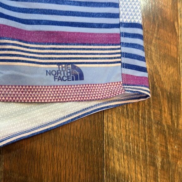 The North Face board shorts XL (2899) - Picture 2 of 3